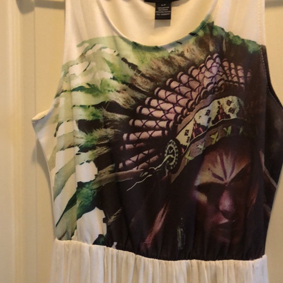 white maxi dress - Picture 3 of 4